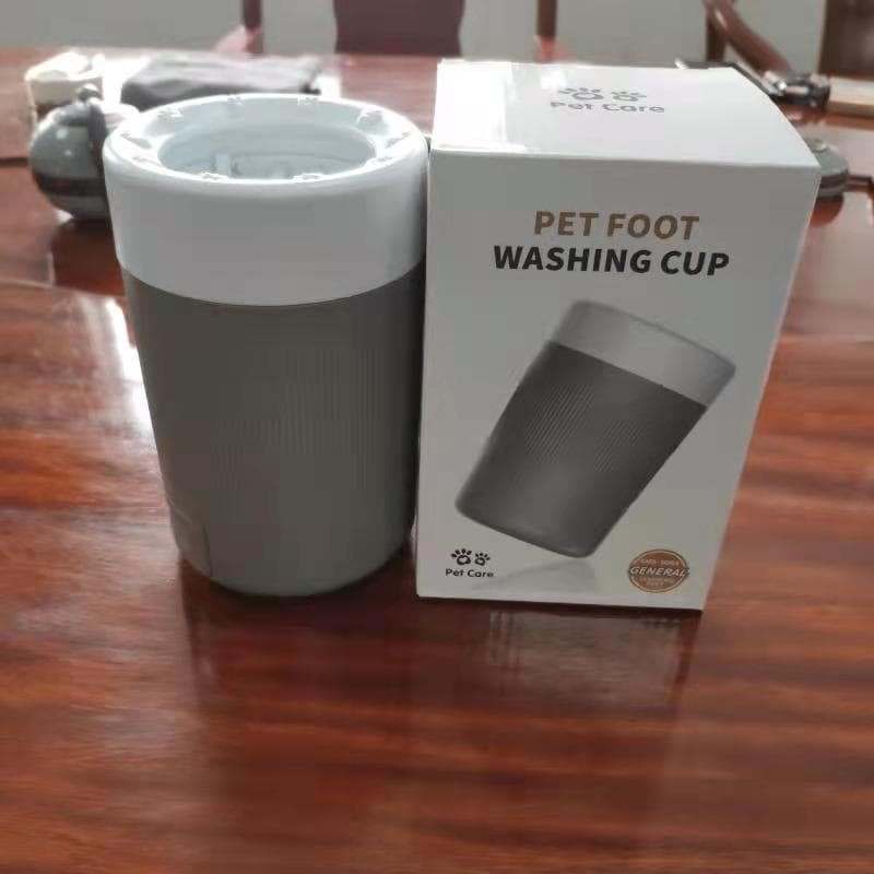 Portable Dog Paw Washer Cup - 360 Degree Muddy Foot Cleaner with Soft Bristles - Gentle Grooming Tool for Cats & Small to Medium Dogs