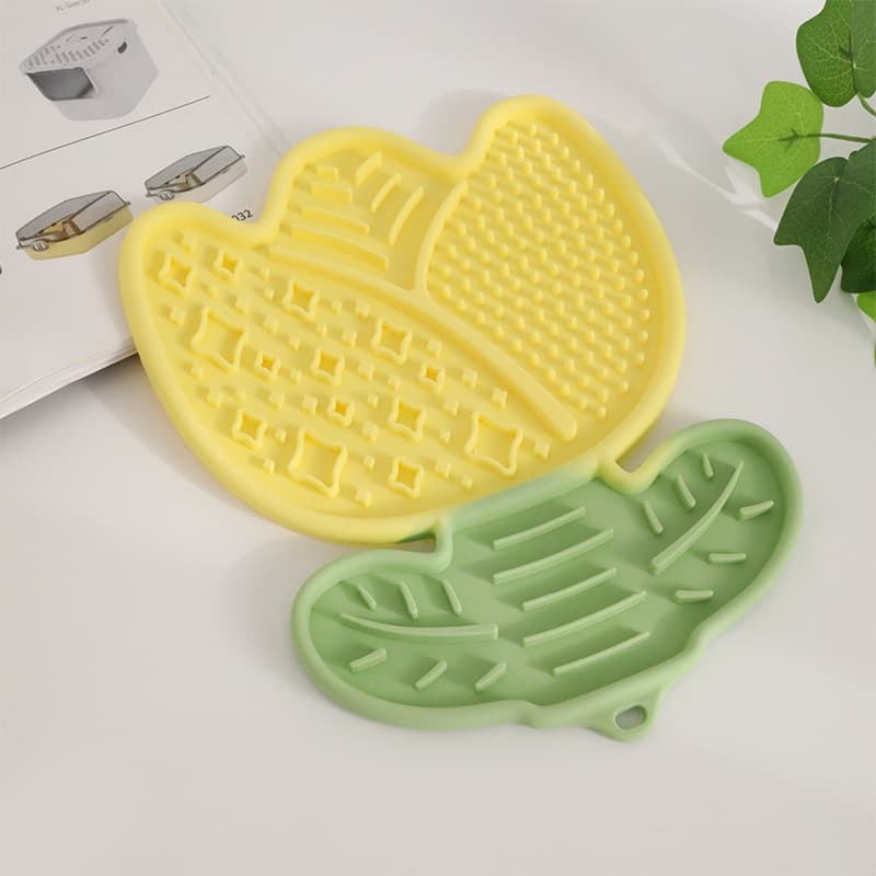 2-pcs Tulip Shaped Silicone Pet Licking Mat Slow Feeder Dog Cat Lick Pad with Suction Cups Anxiety Relief and Boredom Buster, photo 1 of 10