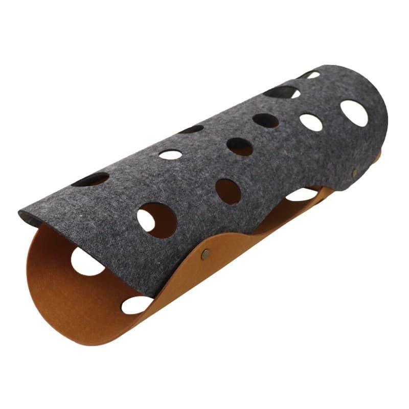 DIY Felt Cat Tunnel - Foldable Egg Roll-Shaped Pet Toy with Multiple Holes