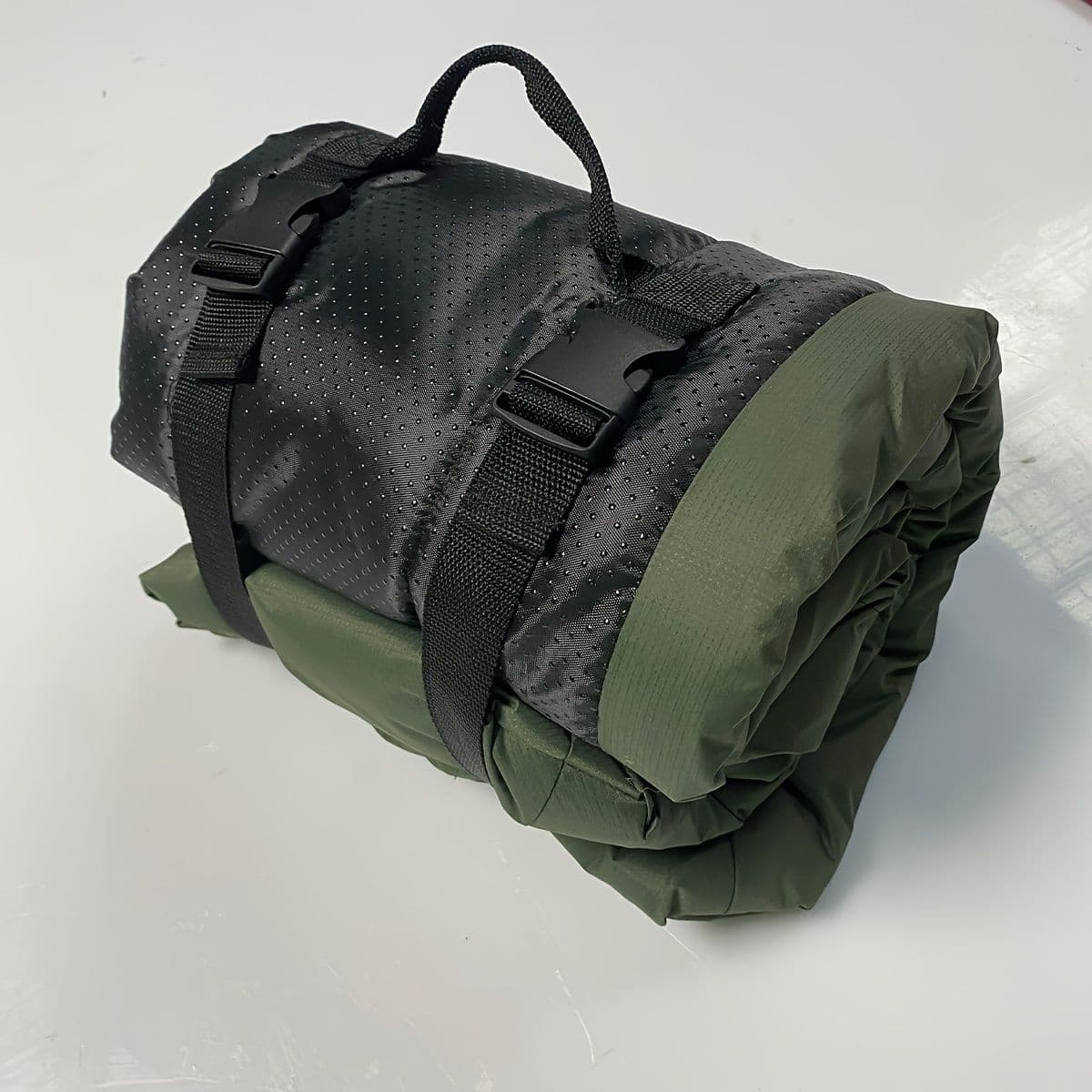 High Quality Moisture-Resistant Thick Portable Camping Dog Bed for All Sizes, Durable Polyester Outdoor Mat with Carry Handles, Foldable for Travel & Camping Army Green, photo 1 of 5