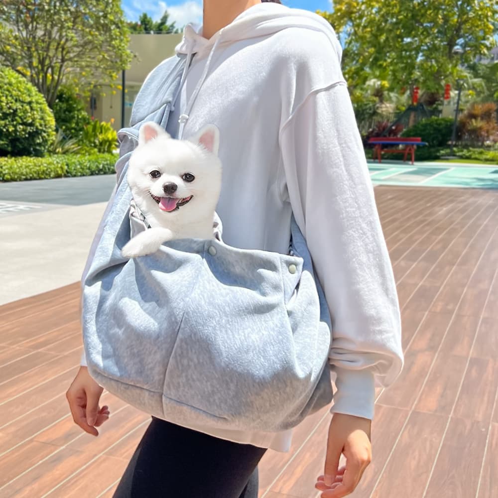Pet Carrier Backpack - Comfortable Shoulder Bag for Cats and Dogs, Ideal for Outdoor Use in Autumn and Winter