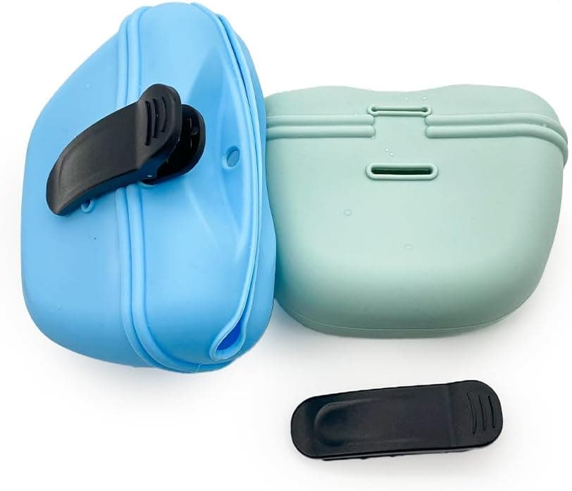 2 Pcs Silicone Dog Treat Pouch,Portable Dog Training Pouch for Treats with Magnetic Closure and Clip,Snacks and Treats to Take Along With Your Dog When Walking(Sky Blue + Light Green), photo 1 of 7